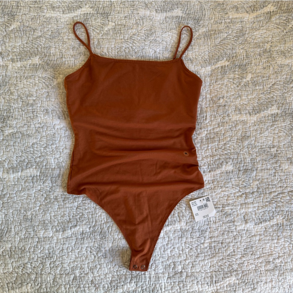 AE Sleeveless Cami Bodysuit